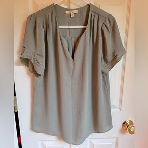 Les Serein Sage Short Sleeve Blouse